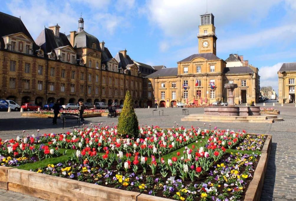 Le Petit Ardennais Charleville-Mézières Buitenkant foto