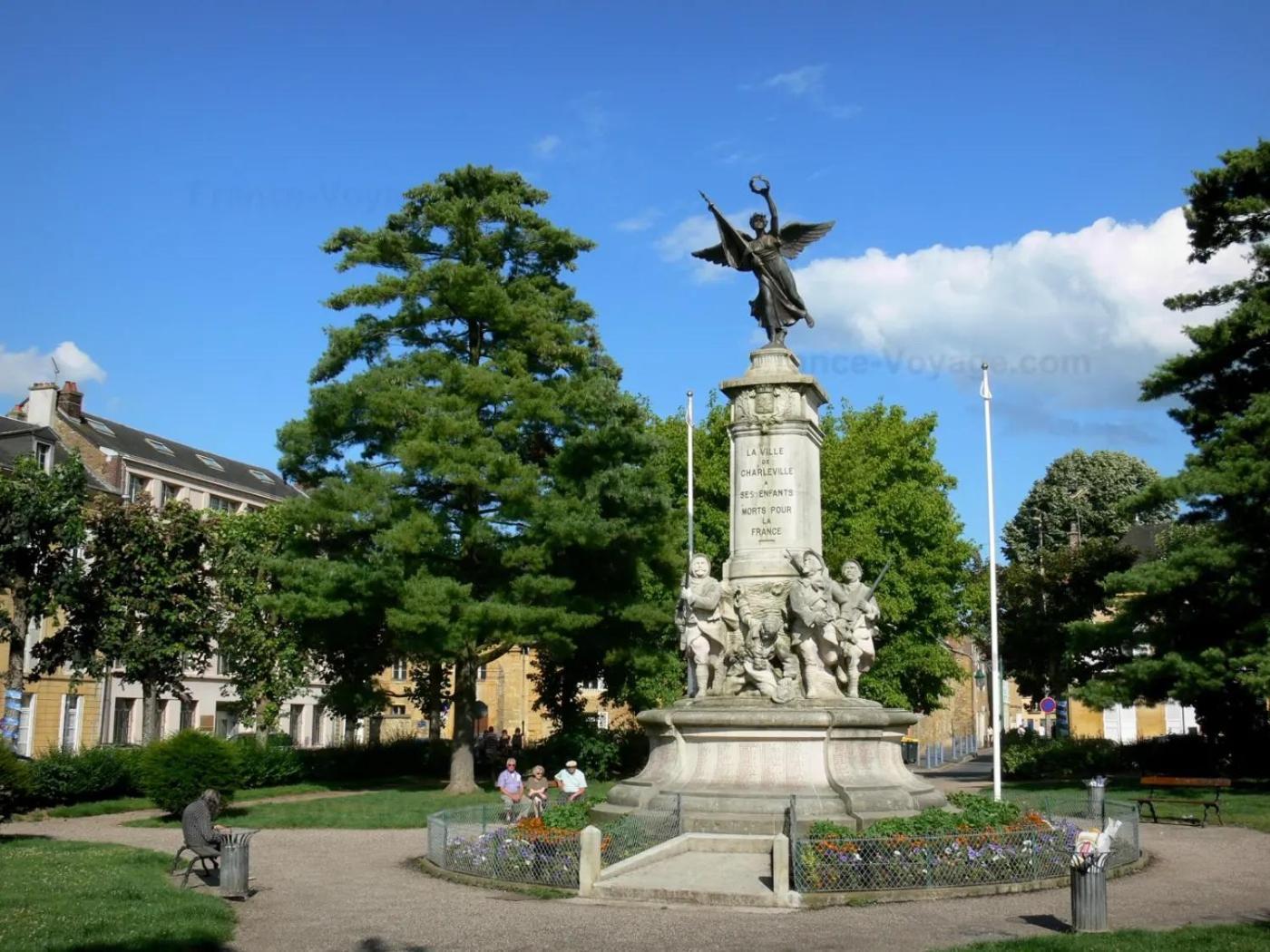 Le Petit Ardennais Charleville-Mézières Buitenkant foto