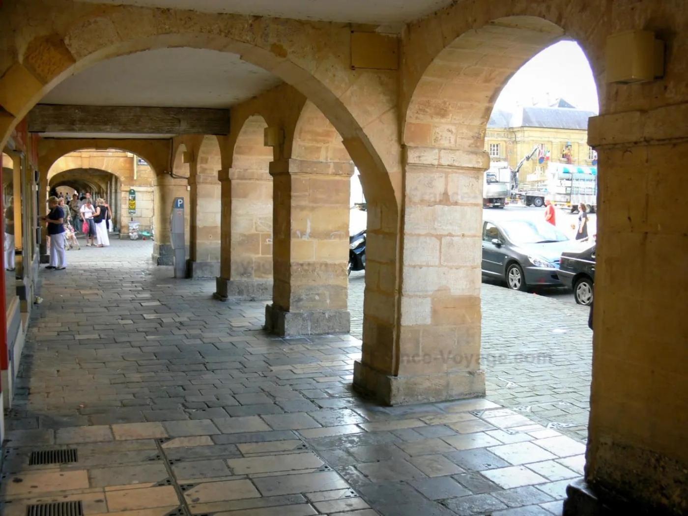 Le Petit Ardennais Charleville-Mézières Buitenkant foto