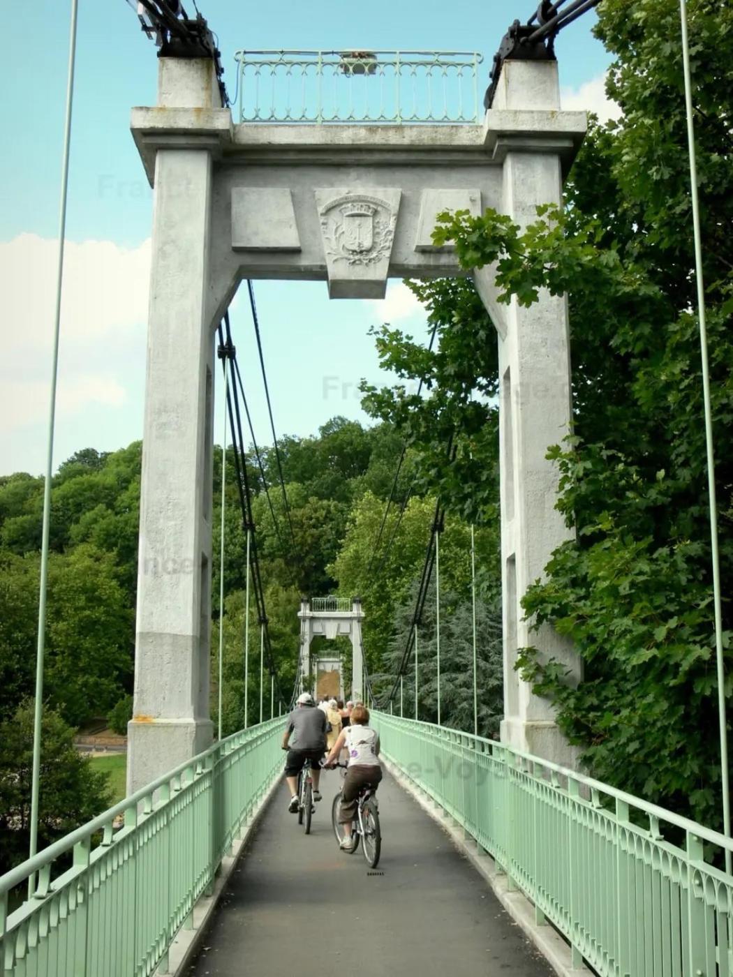 Le Petit Ardennais Charleville-Mézières Buitenkant foto
